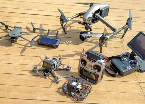 Drones that Bolju owns. 4 drones and 2 controllers.